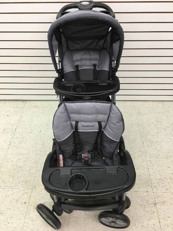 lot 97 image: Baby Trend Sit N Stand Double stroller retail $199