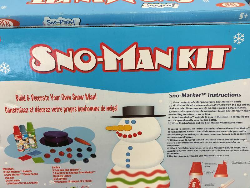 lot 130 image: 6 sno-man kits
