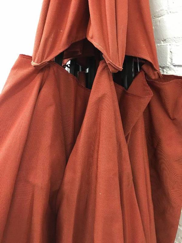 lot 137 image: 8 Foot  Umbrella retail $179