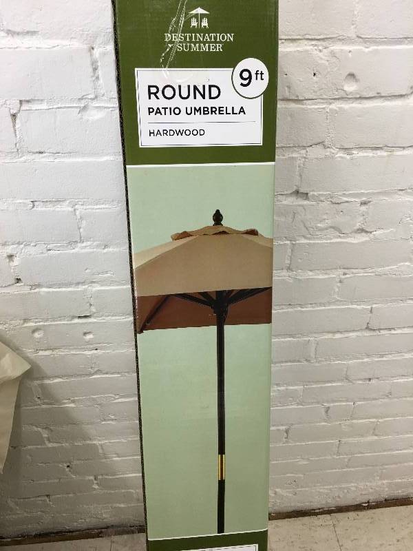 lot 163 image: 9-Foot Round Hardwood Patio Umbrella
