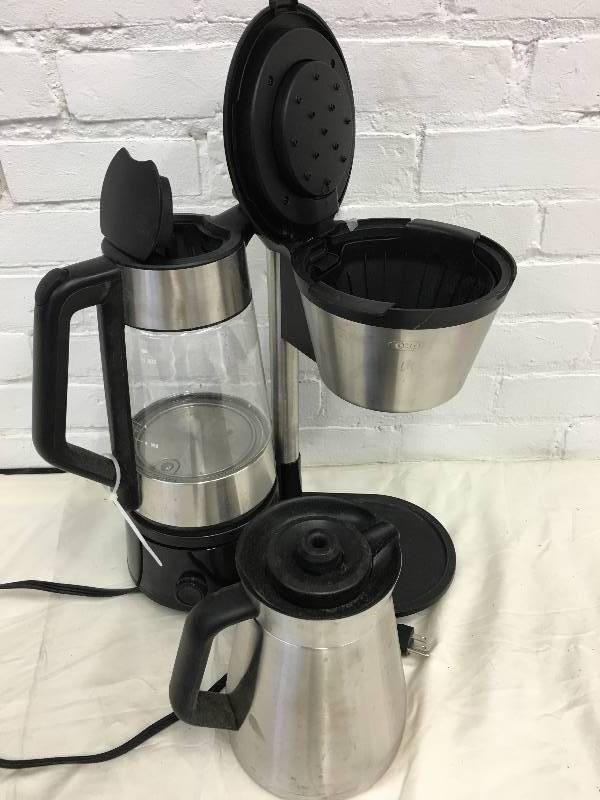 lot 172 image: OXO On 12 Cup Coffee Maker with Removable Kettle retali $245