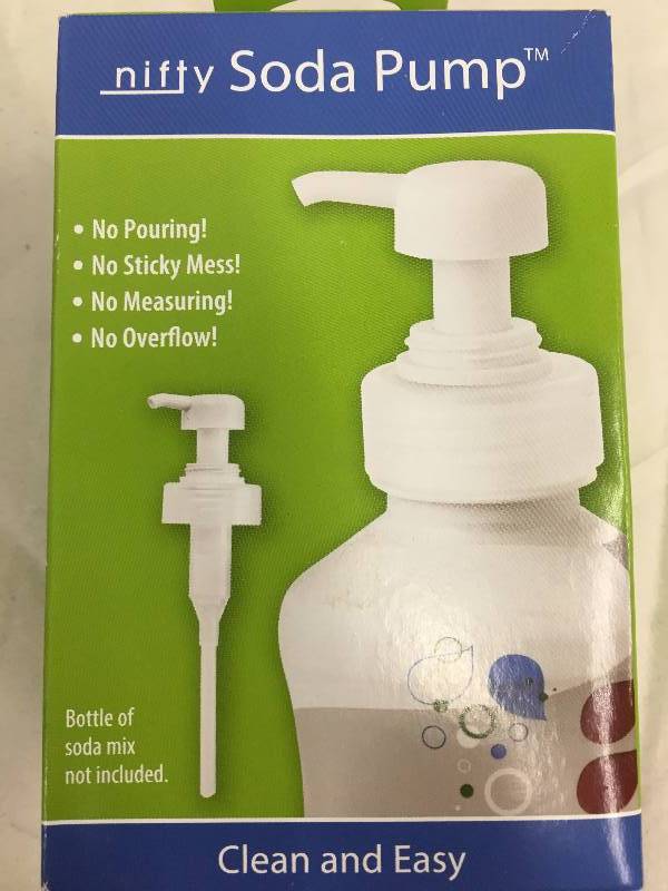 lot 238 image: 15 nifty soda pump retail $7 each
