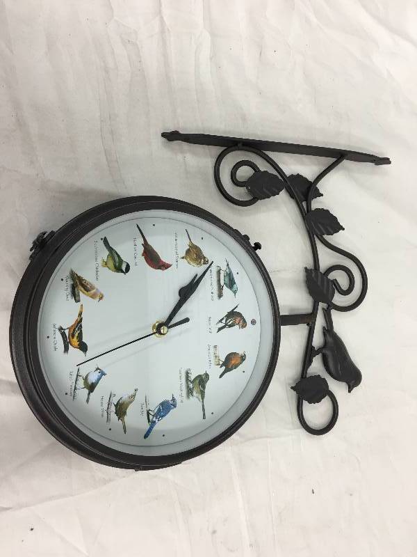 lot 339 image: bird clock