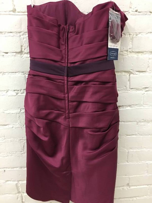 lot 421 image: alfred angelo size 10 purple