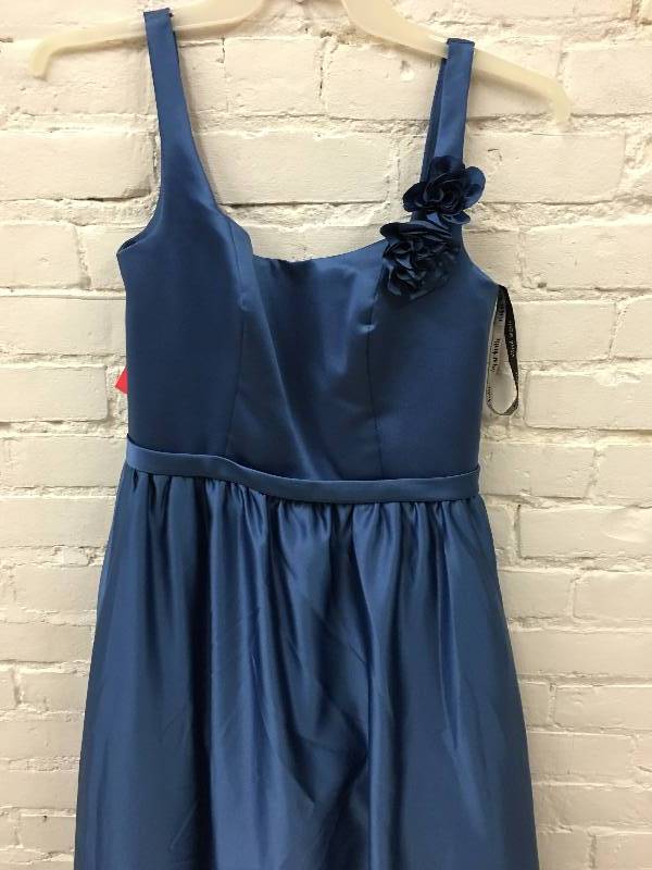 lot 426 image: alfred angelo size 10