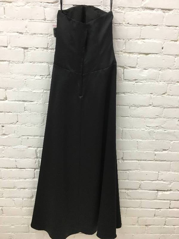 lot 428 image: alfred angelo size 14