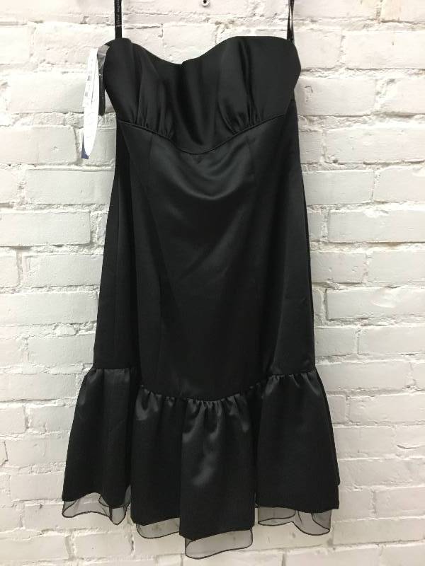 lot 482 image: alfred angelo size 12