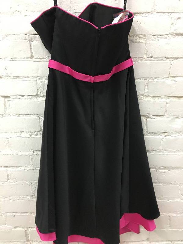 lot 493 image: alfred angelo size 8
