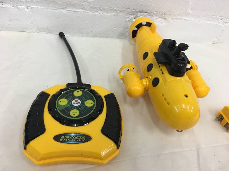 underwater explorer remote control submarine