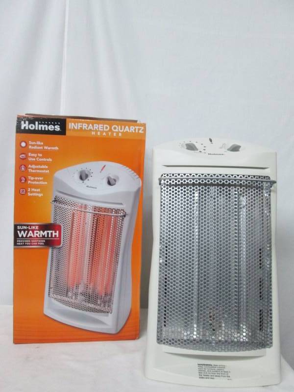 lot 45 image: Holmes Quartz Tower Heater with Manual Control
