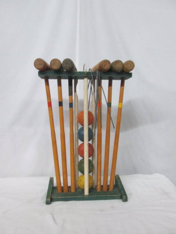 lot 61 image: Croquet Set