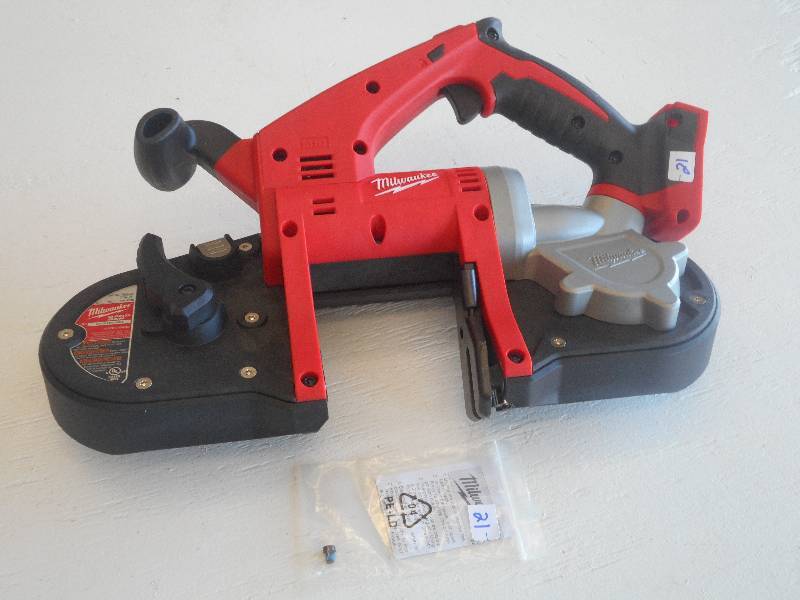� Milwaukee M18 Cordless Lithium-I...