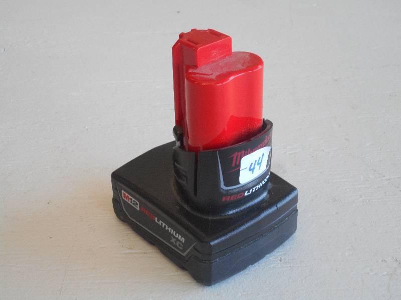 �� Milwaukee M12 XC High Capacity...
