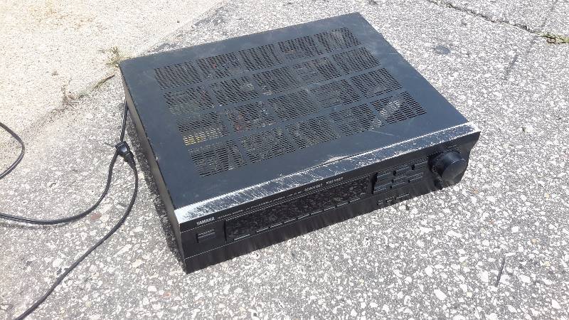 lot 8R image: yamaha natural sound av processor amplifier dsp-E492 cinema ds