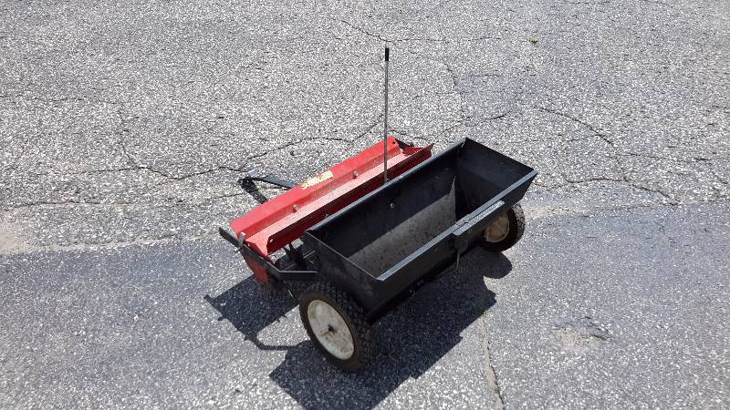 lot 30R image: Pull behind lawn spreader-lawn tenderseed fertilizer spreader