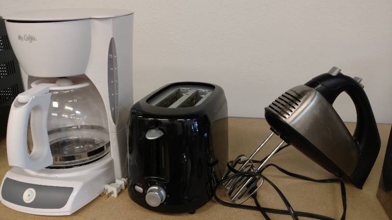 lot 48 image: Kitchen Lot