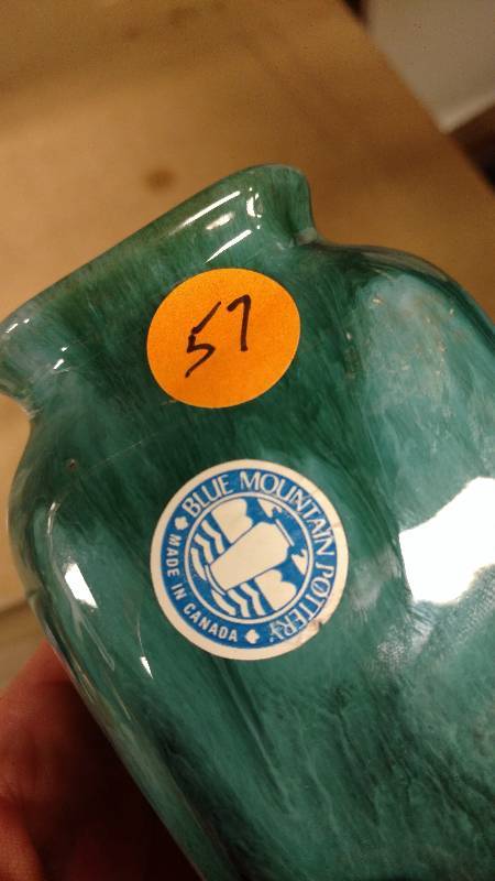 lot 57 image: Blue Mountain Pottery Vase