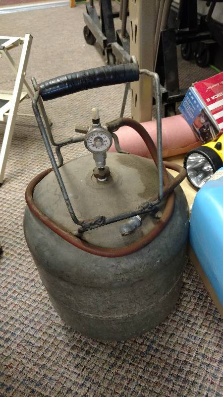 lot 65 image: Garage Lot