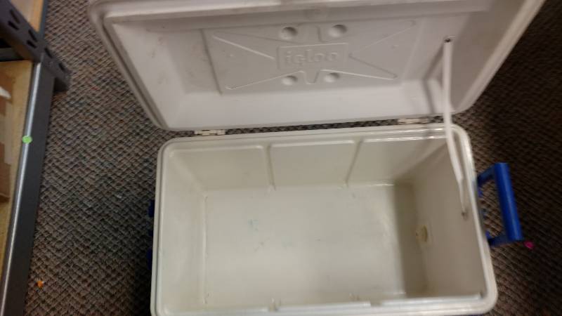 lot 72 image: Cooler Lot