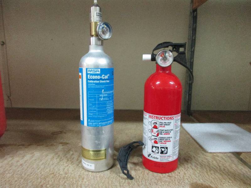 lot 17 image: fire extinguisher