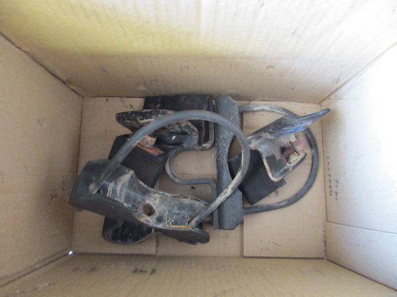 lot 23 image: Super Duty Bump Stops