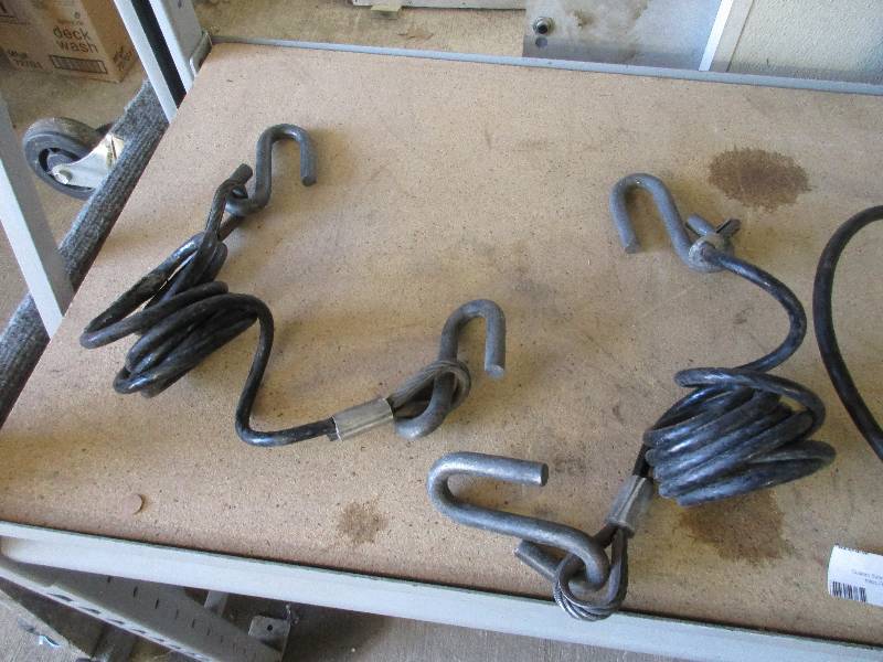 lot 53 image: Safety cables