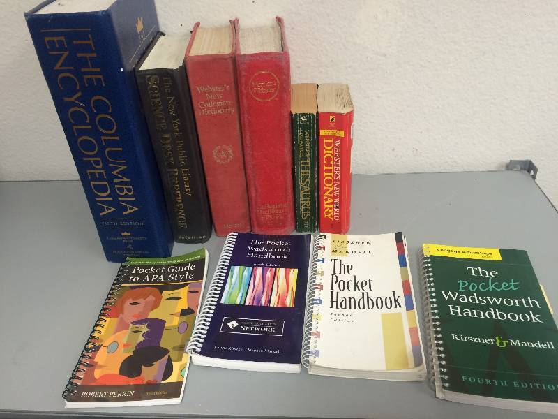 lot 4 image: Reference Books