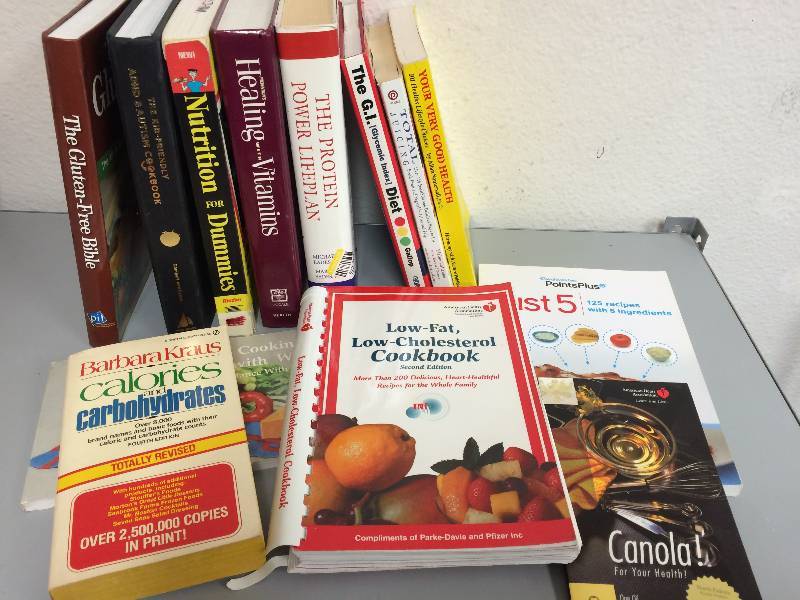 lot 28 image: Specialty Cookbooks
