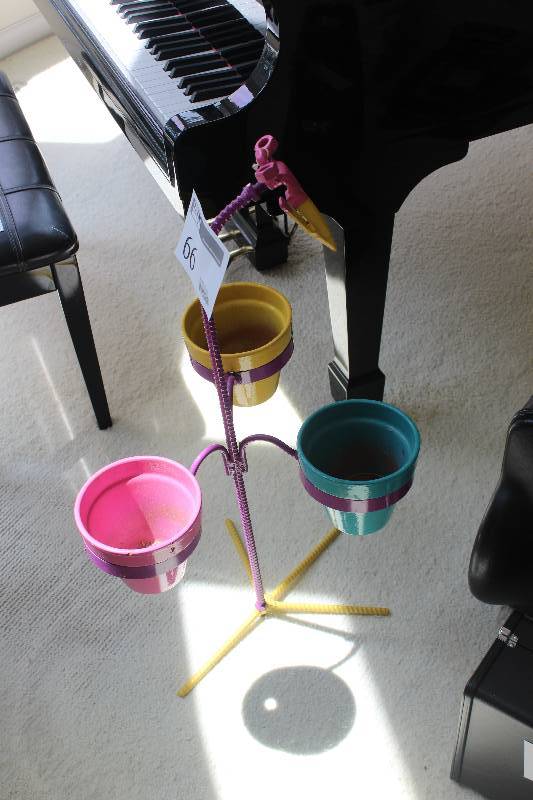 lot 66 image: Display