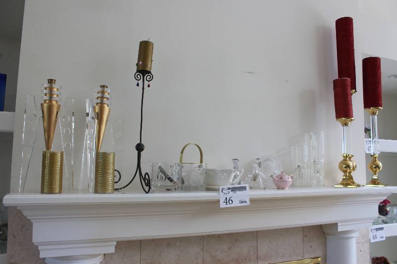 lot 46 image: Shelf Lot of Candle Holders and Table Decorations