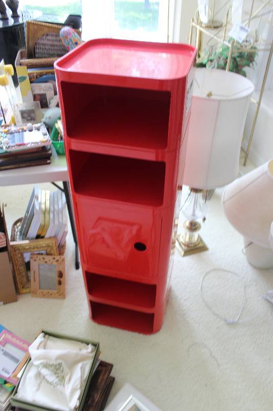 lot 72 image: Storage Cabinet