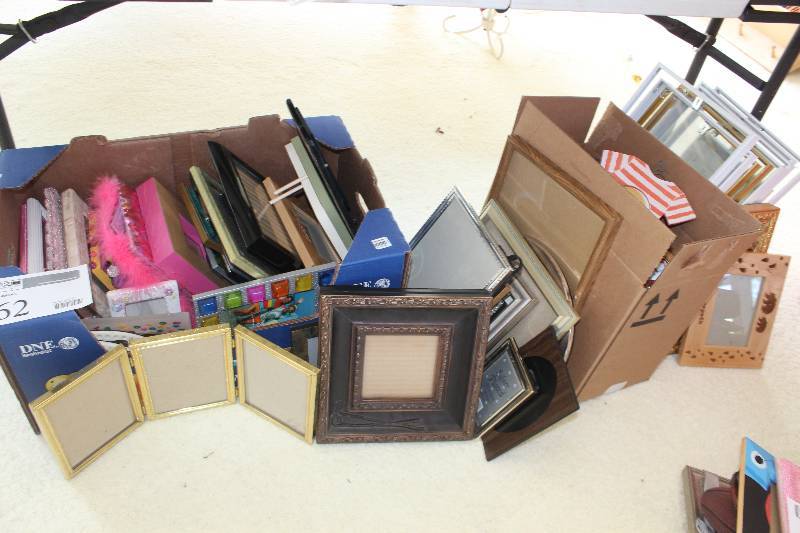 lot 62 image: Lot of Picture Frames