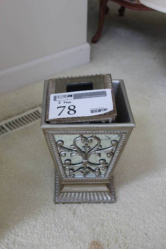 lot 78 image: Lot of (2) Vase