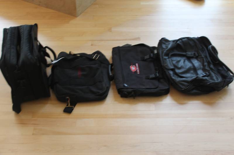 lot 94 image: Lot of (4) Luggage