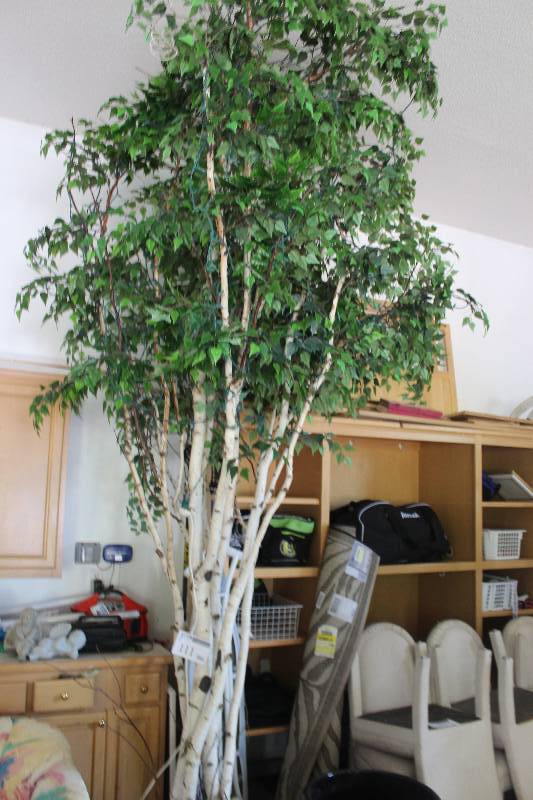 lot 111 image: Lot of (2) Fake Plant in Pot