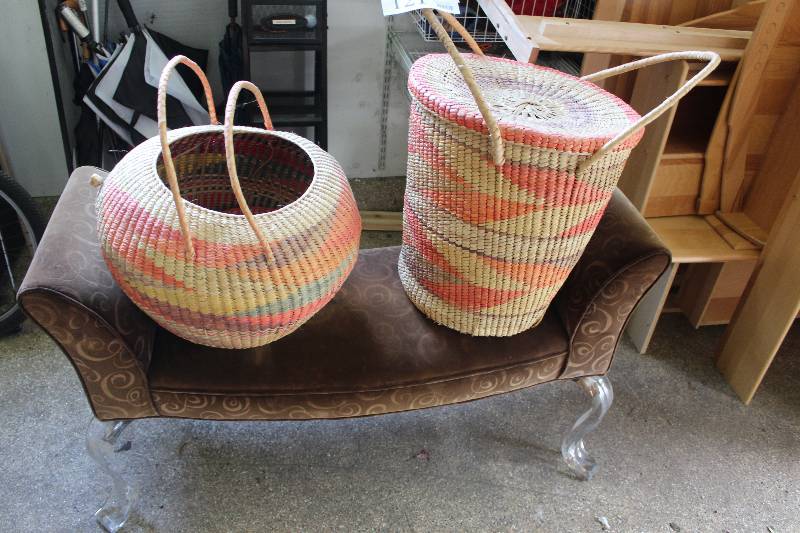 lot 121 image: Lot of (3) Wicker Baskets