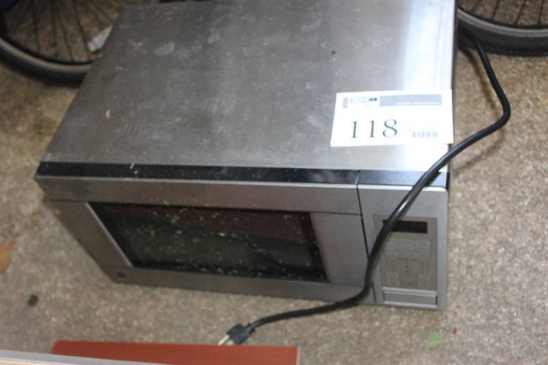 lot 118 image: GE Microwave