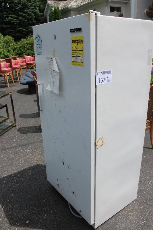 lot 152 image: Freezer