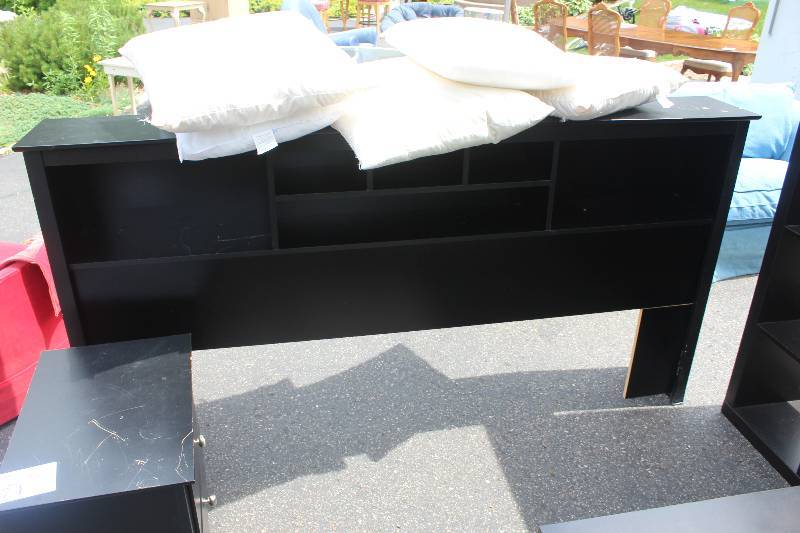 lot 174 image: Headboard, Pillows and End Table