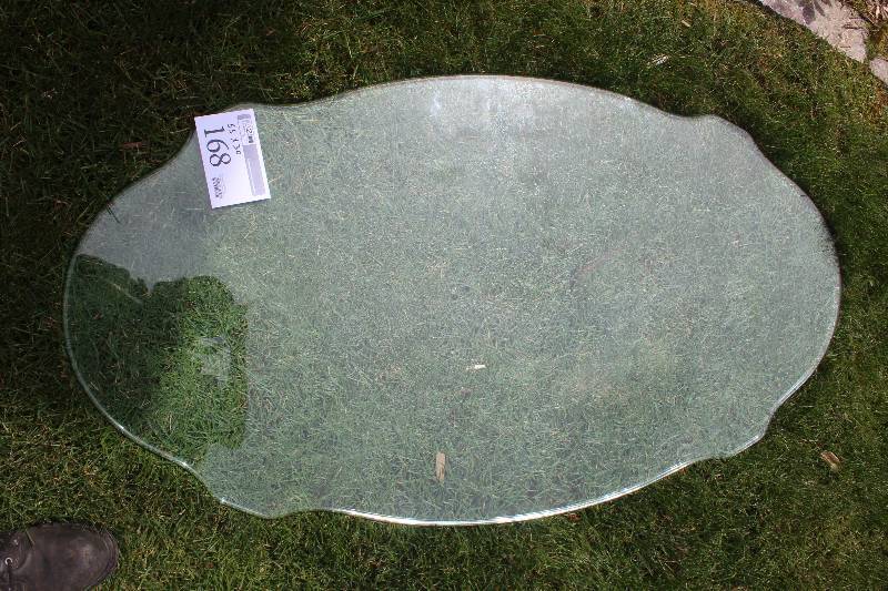 lot 168 image: Decorative Glass Top