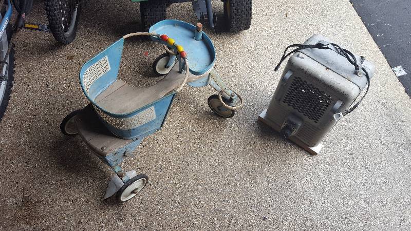 lot 173 image: Lot of (2) Vintage Baby cart and Titan Space Heater