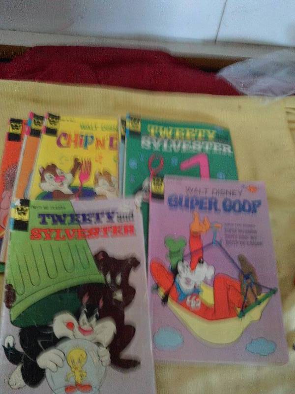 COLLECTIBLE WHITMANS COMICS