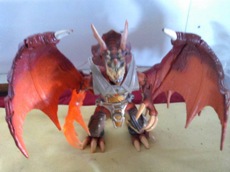 LARGE TOY DRAGON SOLDIER