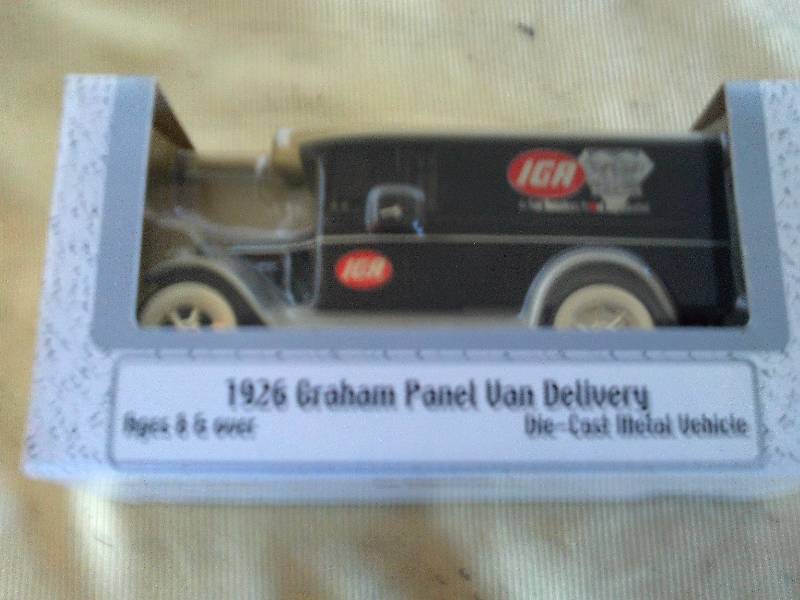 1926 GRAHAM PANEL VAN DIE CAST METAL BANK
