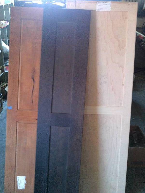 3 CABNET DOORS