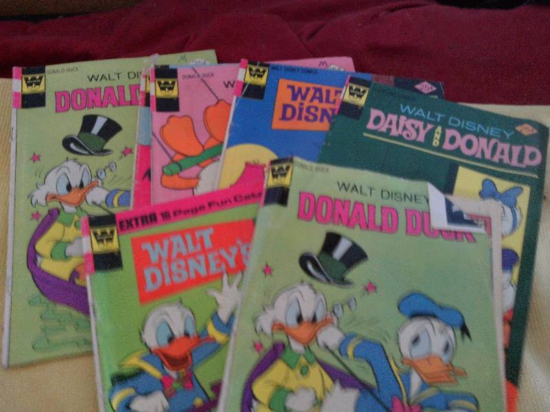 WHITMANS DONALD DUCK COMICS
