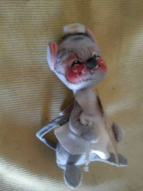 ANNALEE MOBILTEE MOUSE DOLL