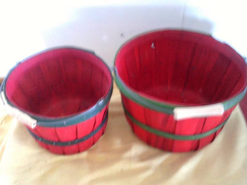 2 older produce baskets