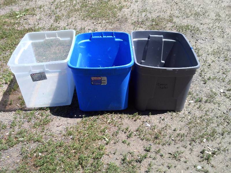 3 full size totes