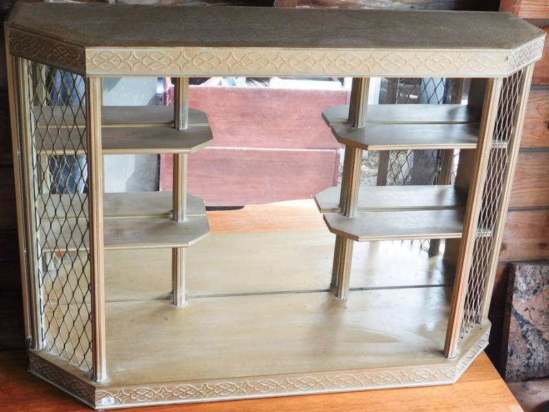 lot 9 image: Wall Mount Mid Century shadowbox with mirror back